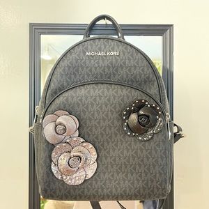 Michael Kors - Abbey MK Monogram Canvas Backpack